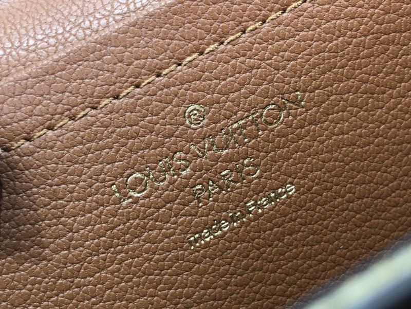 Fashion Luxe Touch bags - 2456