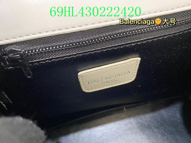 Luxe Touch Fashion - BGA Bags - 1923