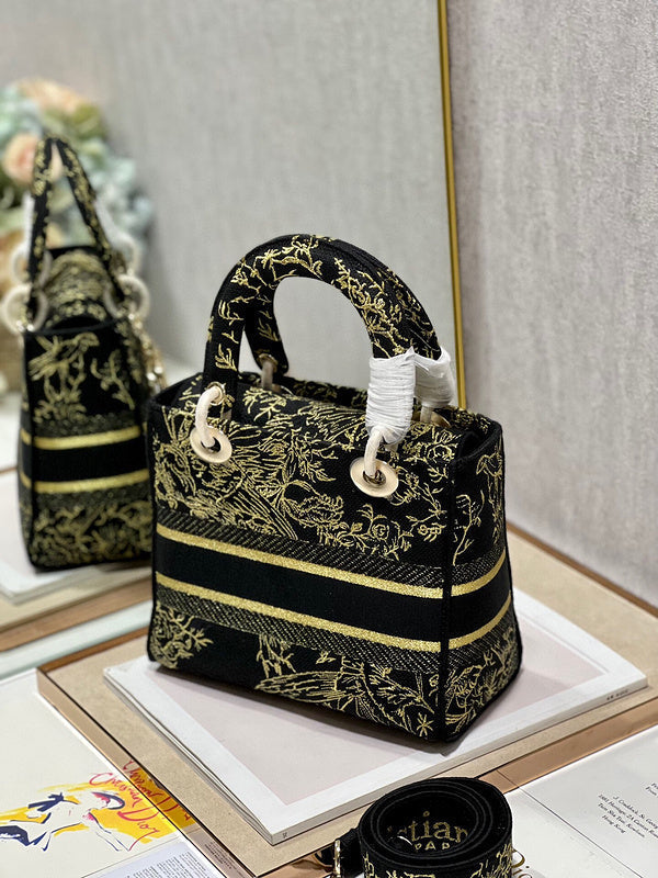 LTB - Luxe Touch Bags - 1773
