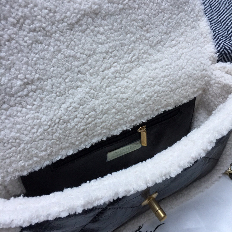 Luxe Touch Bags 

 -  Bags - 3531