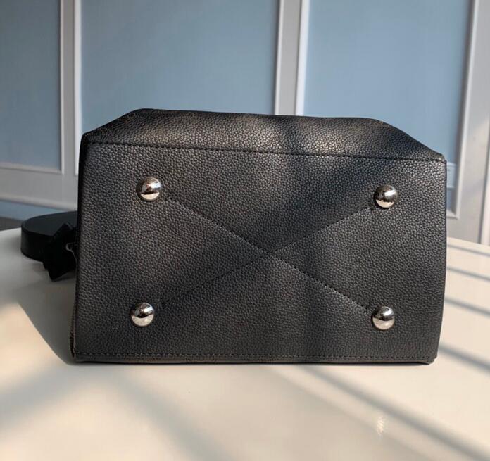 Luxe Touch Bags 

 - LTB Bags - 3090