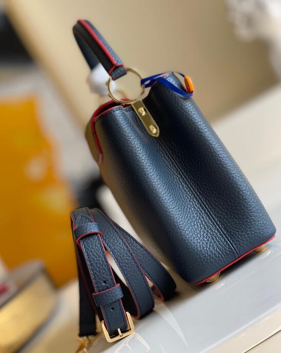 Luxe Touch Bags -   2560