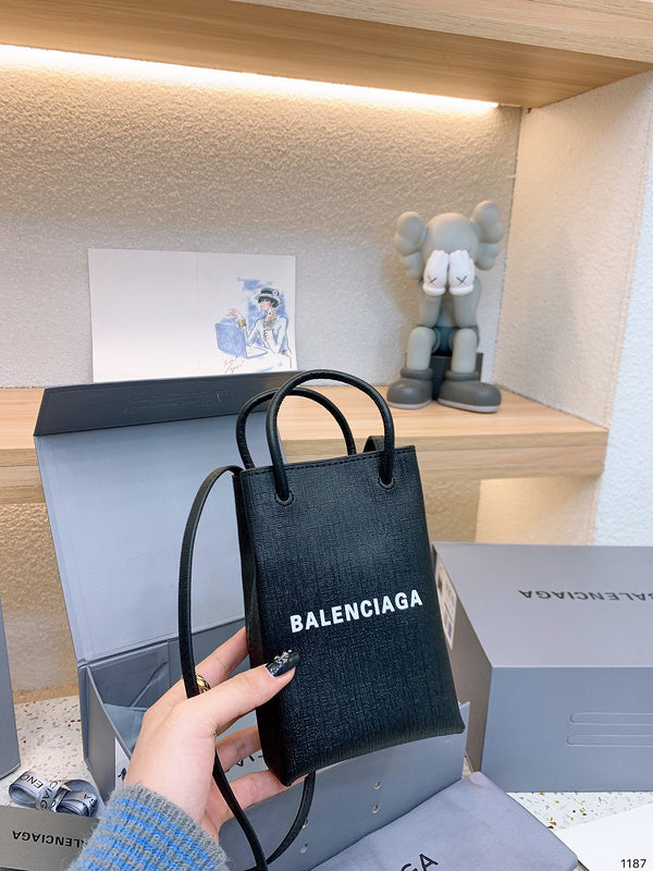 Luxe Touch Fashion - BGA Bags - 1586