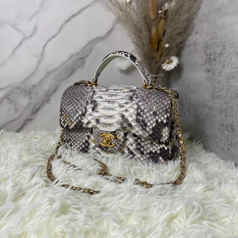 Luxe Touch Bags 

 -  Bags - 3159
