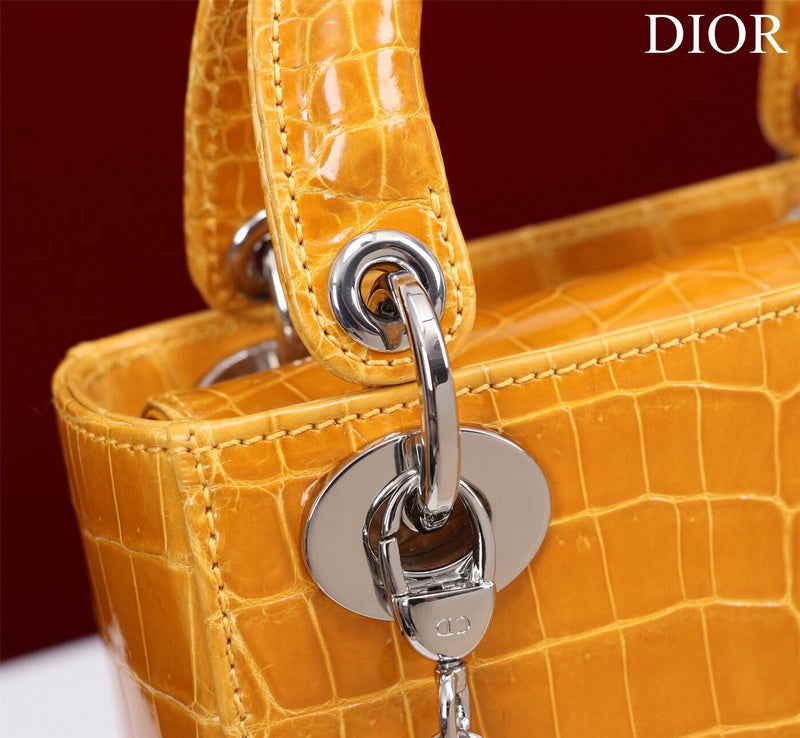 LTB - Luxe Touch Bags - 1651