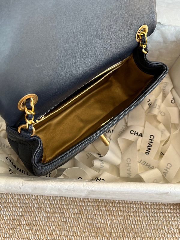 Luxe Touch Bags 

 -  Bags - 3461