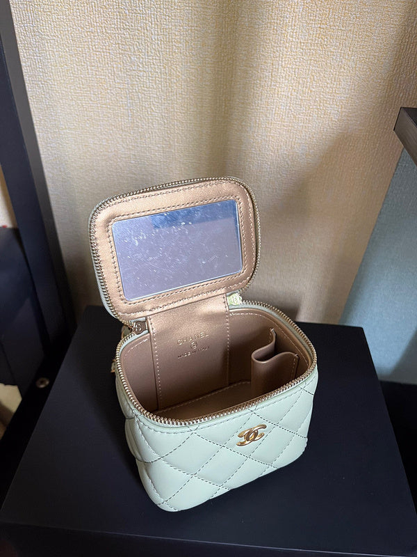 Luxe Touch Bags 

 -  Bags - 3078