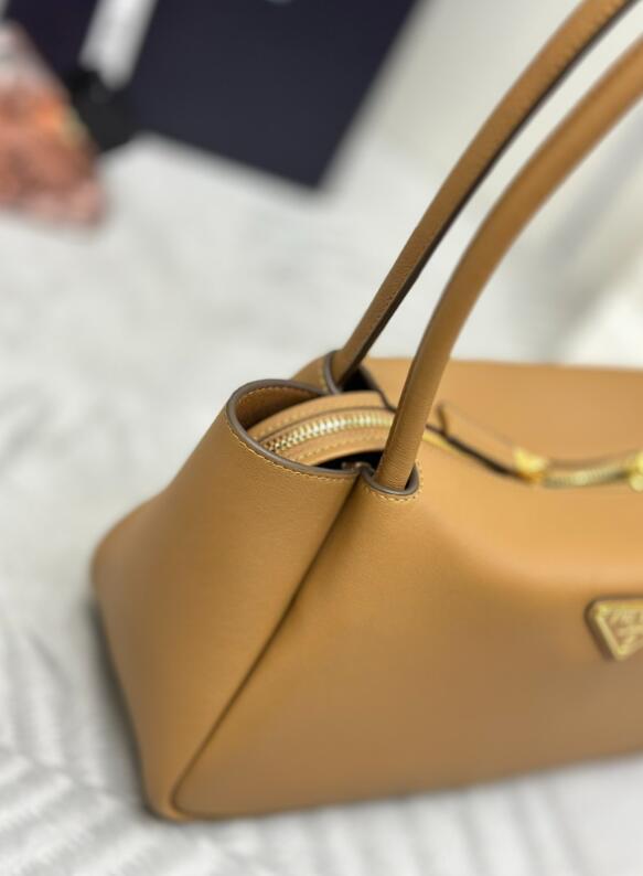 Luxe Touch Bags 

 - PD Bags - 037
