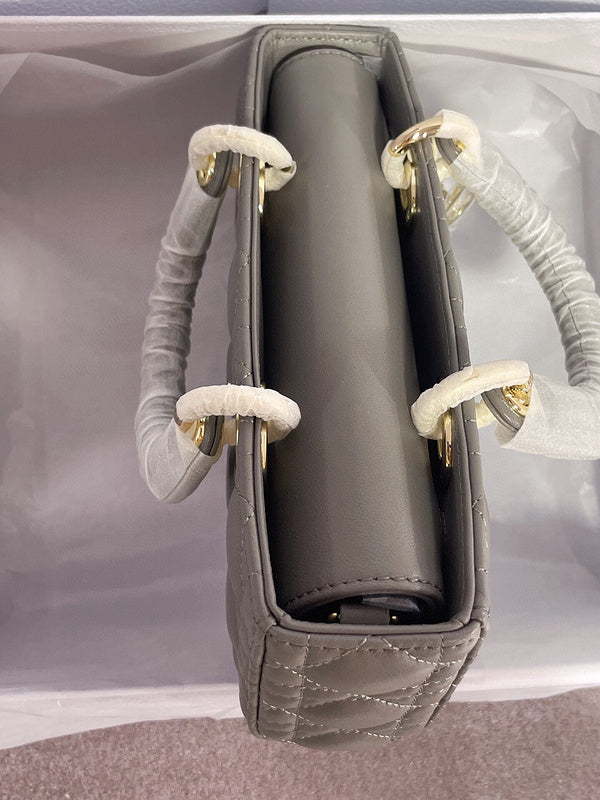 LTB - Luxe Touch Bags - 579