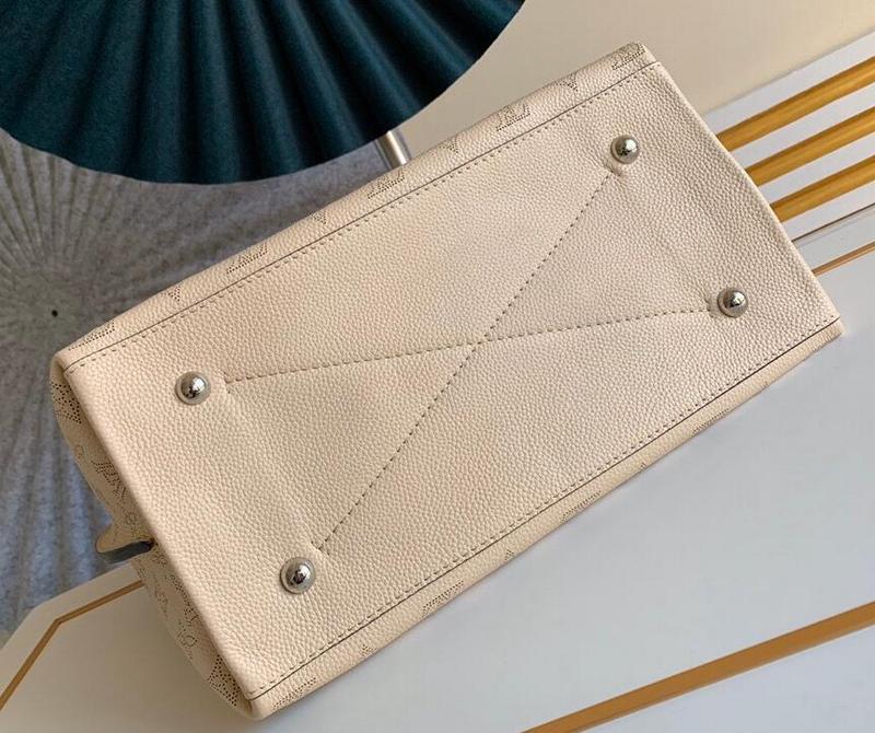 Luxe Touch Bags -   3028