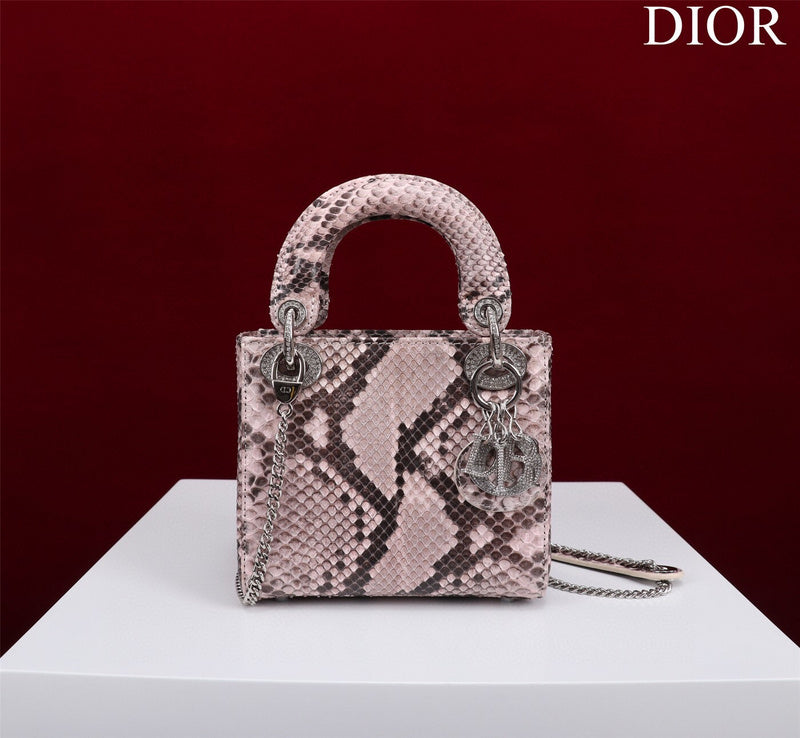 LTB - Luxe Touch Bags - 1695
