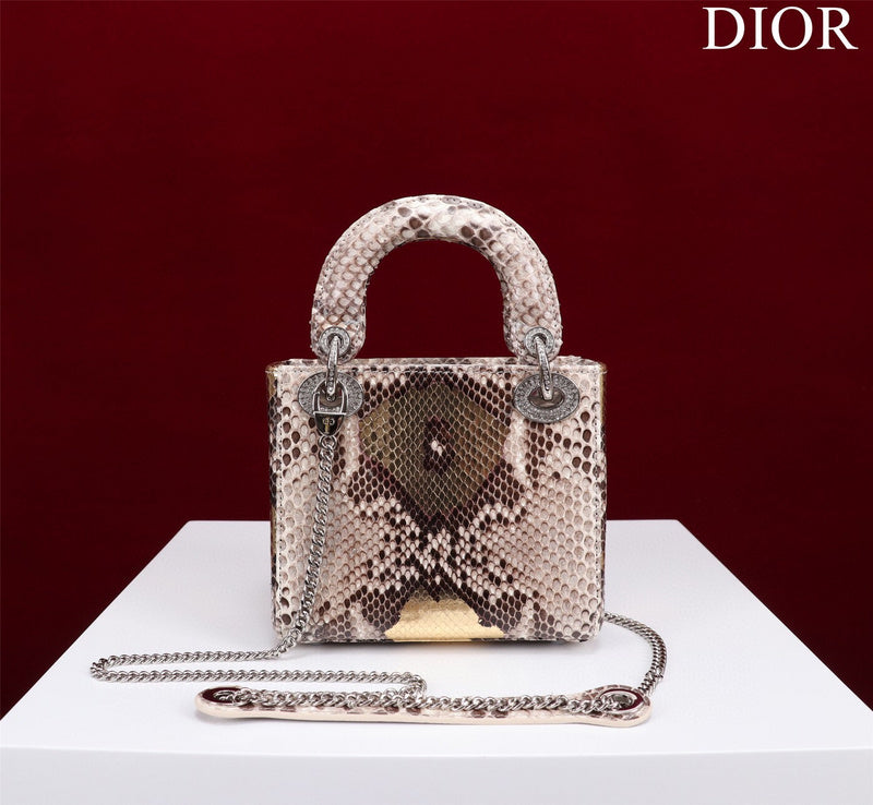 LTB - Luxe Touch Bags - 1696