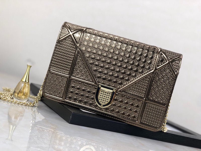 LTB - Luxe Touch Bags - 649