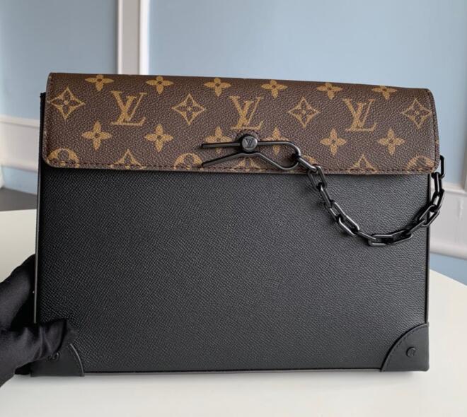 Luxe Touch Bags -   2675