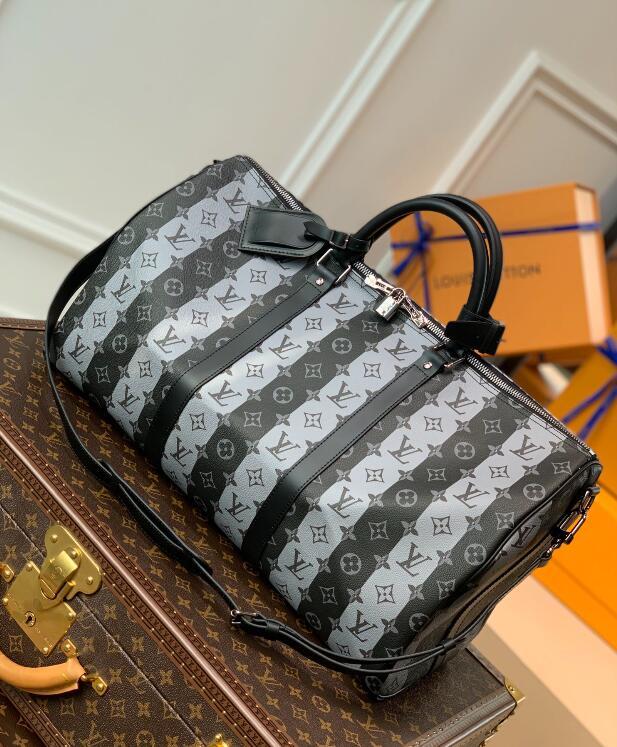 Luxe Touch Bags -   2323