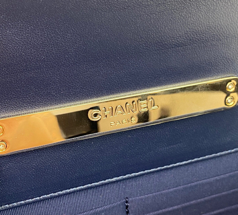 Luxe Touch Bags 

 -  Bags - 3049