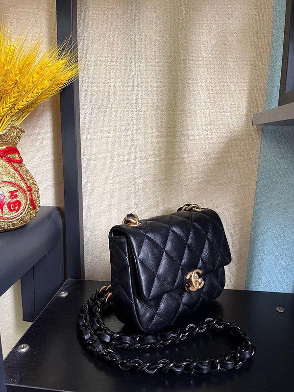 Luxe Touch Bags 

 -  Bags - 3343