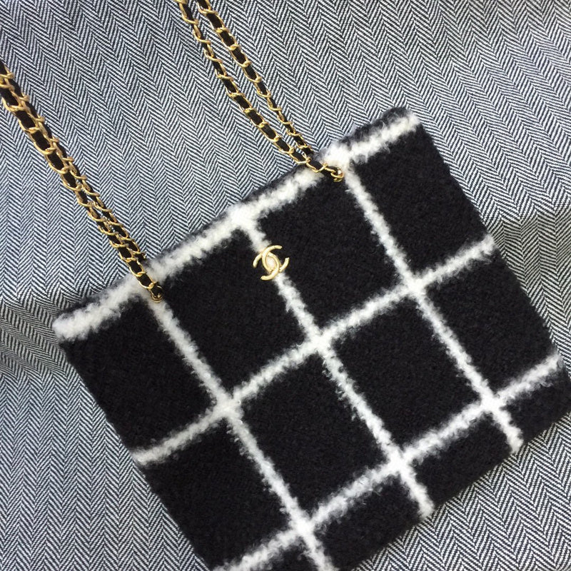 Luxe Touch Bags 

 -  Bags - 3489
