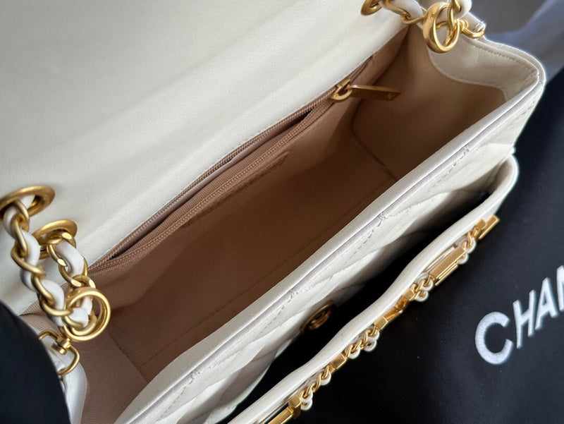 Luxe Touch Bags 

 -  Bags - 2751