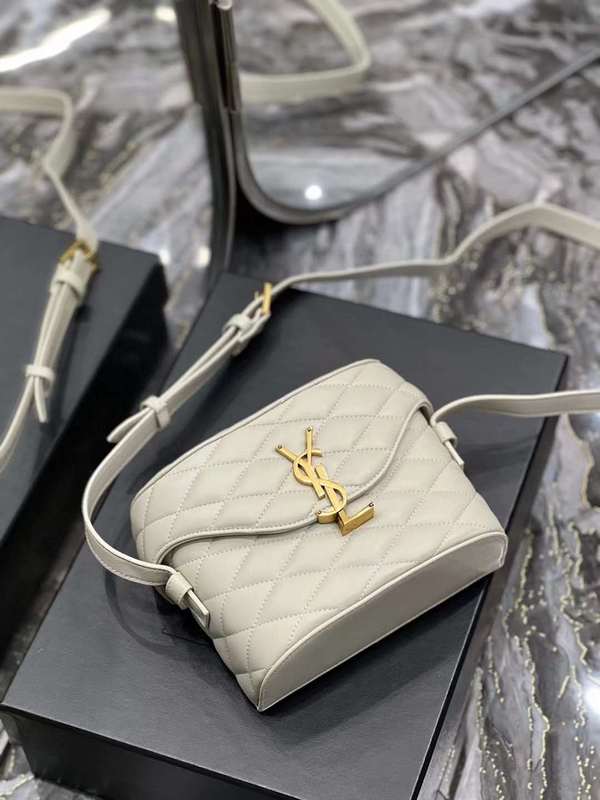 Luxe Touch - SLY Bags 515