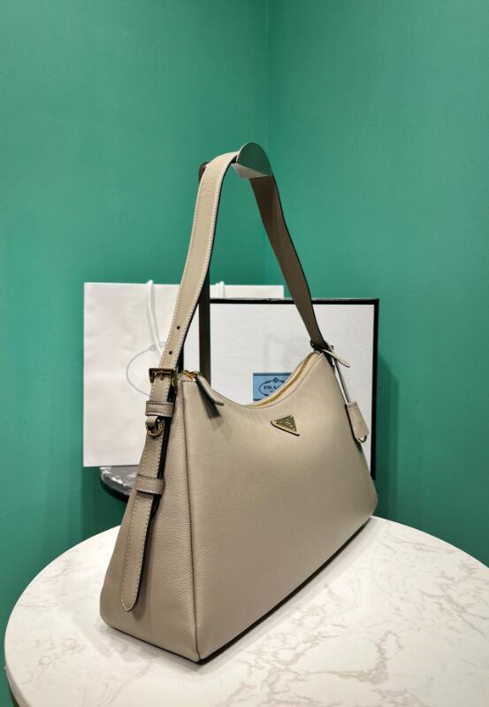 Luxe Touch Bags 

 - PD Bags - 035