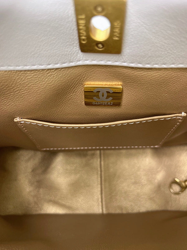 Luxe Touch Bags 

 -  Bags - 3381