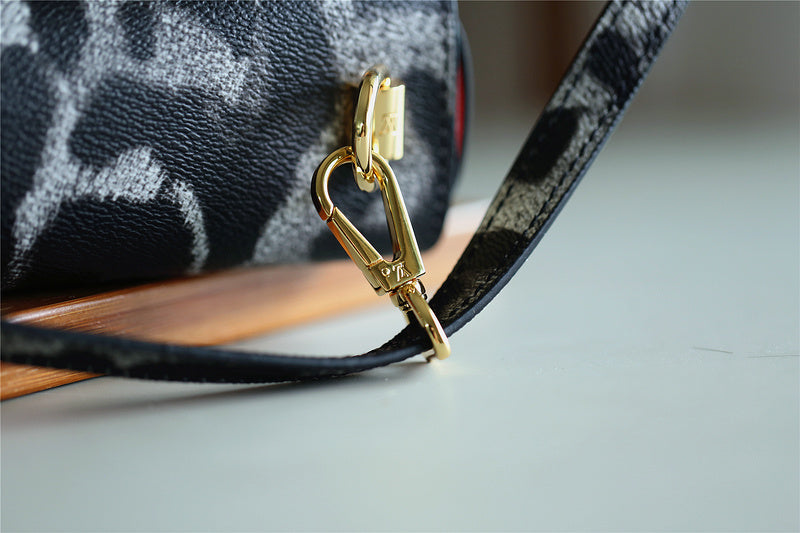 Luxe Touch Fashion LTB-bags - 8506