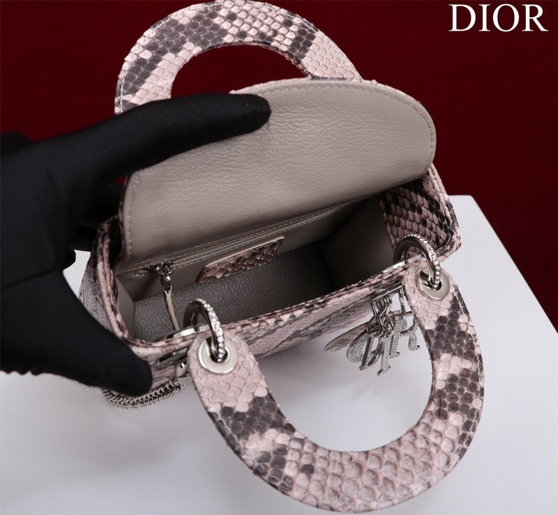 LTB - Luxe Touch Bags - 1695