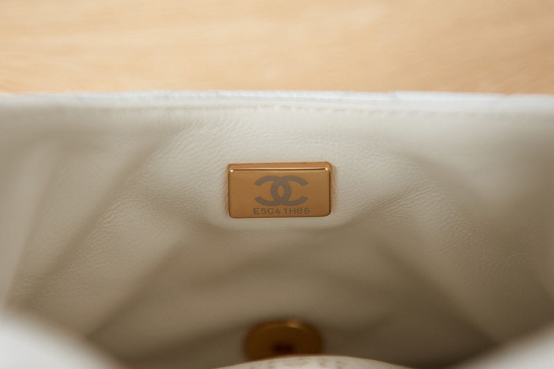 Luxe Touch Bags 

 -  Bags - 3130