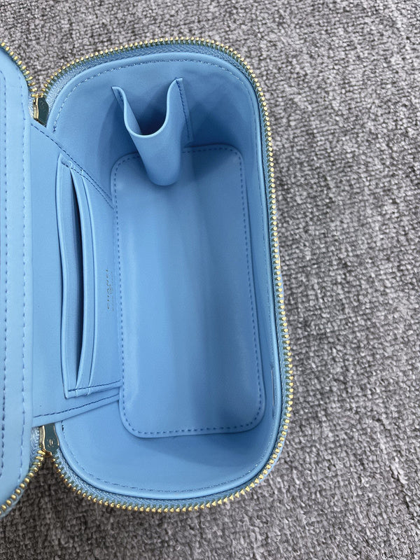 Luxe Touch Bags 

 -  Bags - 3132