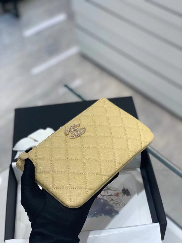 Luxe Touch Bags 

 -  Bags - 2981