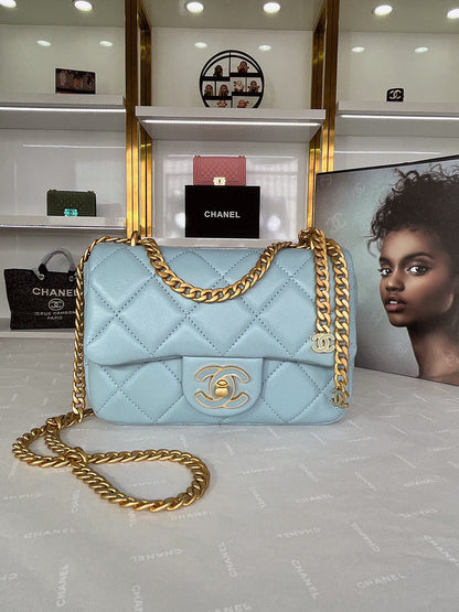 Luxe Touch Bags 

 -  Bags - 3375