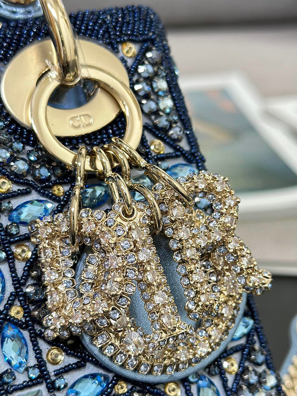 LTB - Luxe Touch Bags - 673