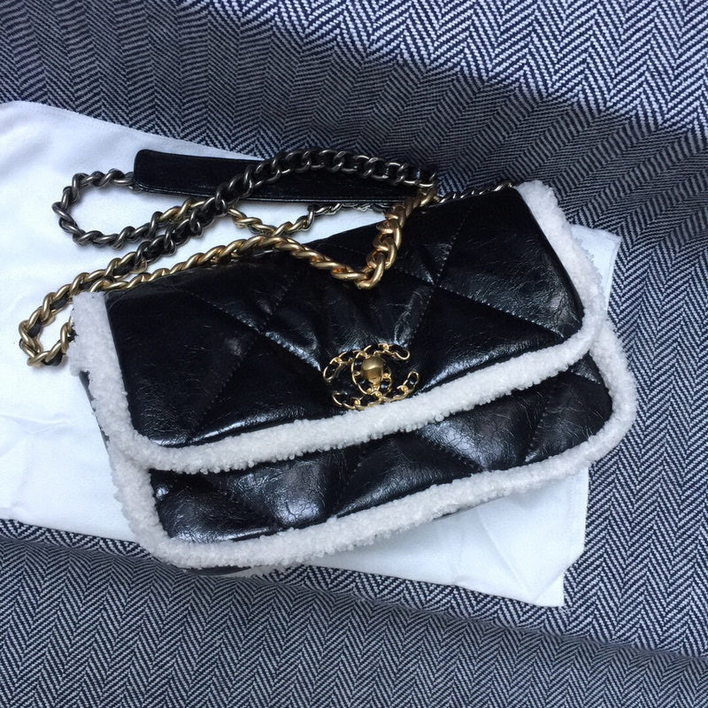 Luxe Touch Bags 

 -  Bags - 3531