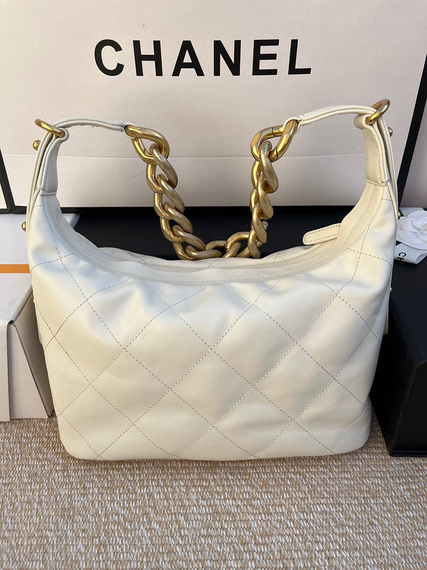 Luxe Touch Bags 

 -  Bags - 3428