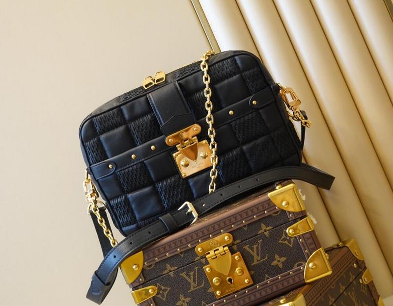 Luxe Touch Bags -   2208