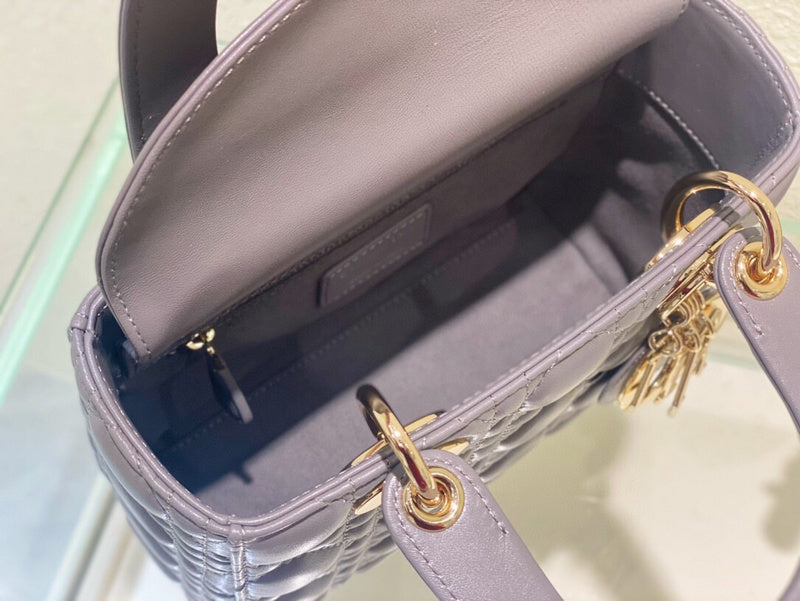LTB - Luxe Touch Bags - 651