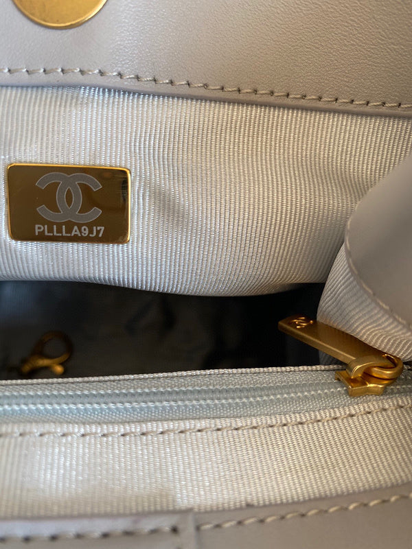 Luxe Touch Bags 

 -  Bags - 3426