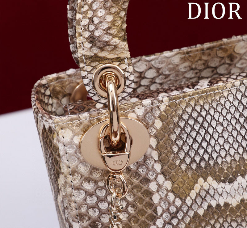 LTB - Luxe Touch Bags - 101