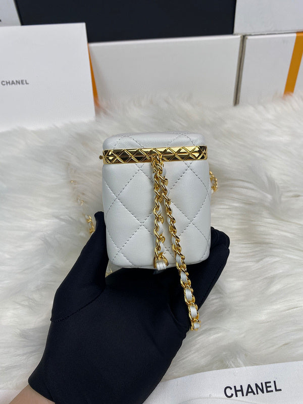 Luxe Touch Bags 

 -  Bags - 3124