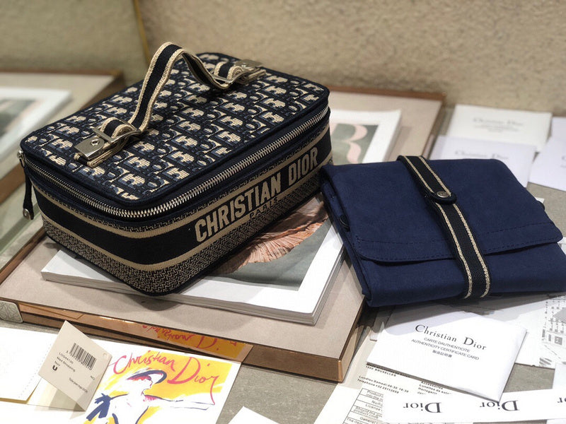 LTB - Luxe Touch Bags - 1925
