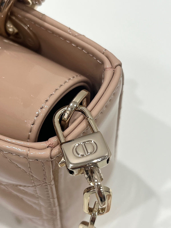 LTB - Luxe Touch Bags - 689
