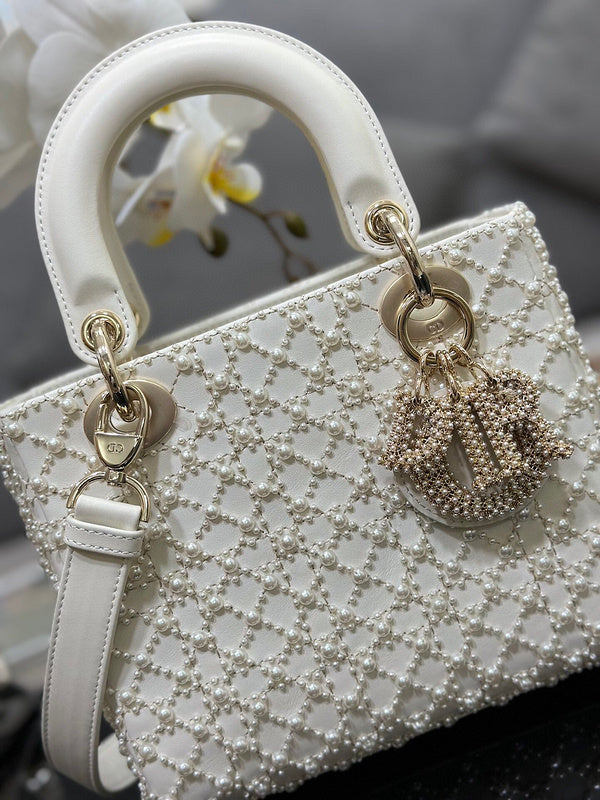 LTB - Luxe Touch Bags - 556
