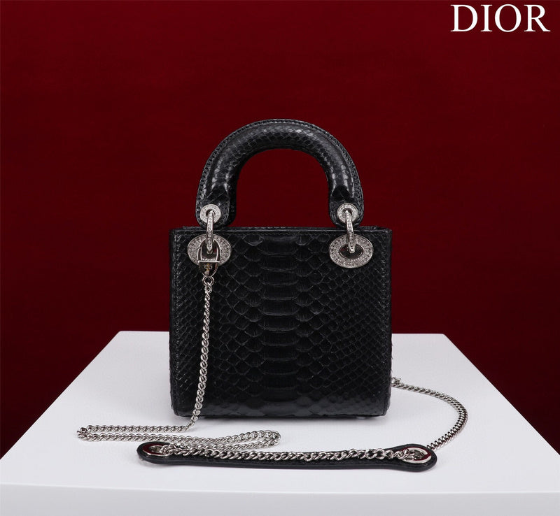 LTB - Luxe Touch Bags - 1683