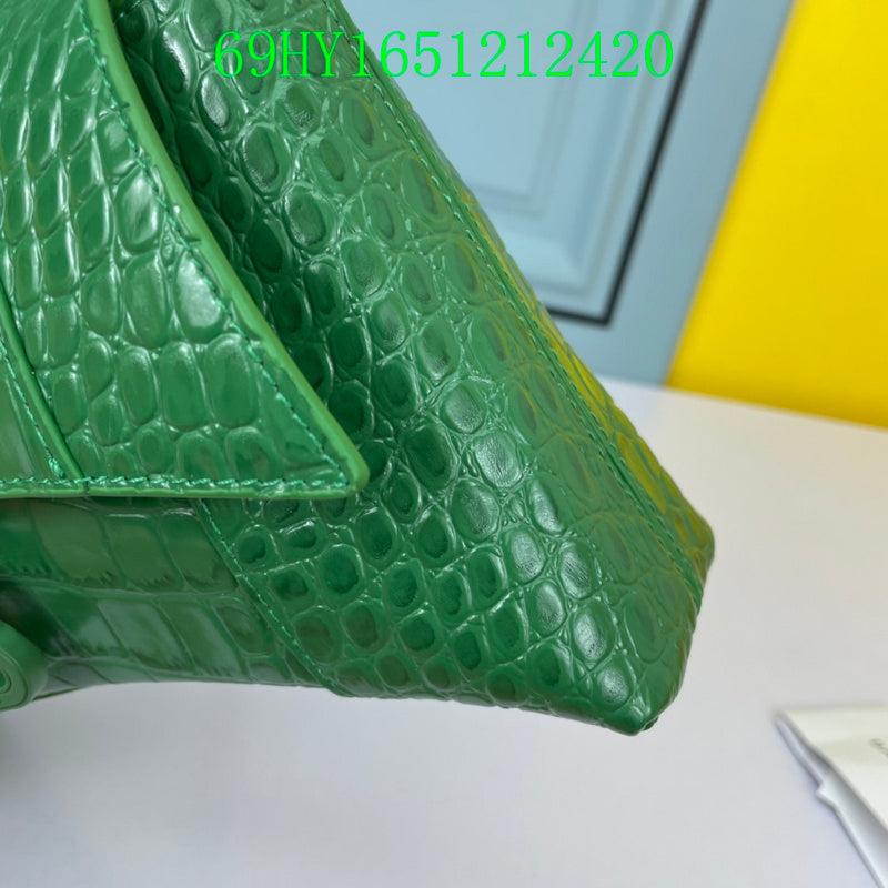 Luxe Touch Fashion - BGA Bags - 1957