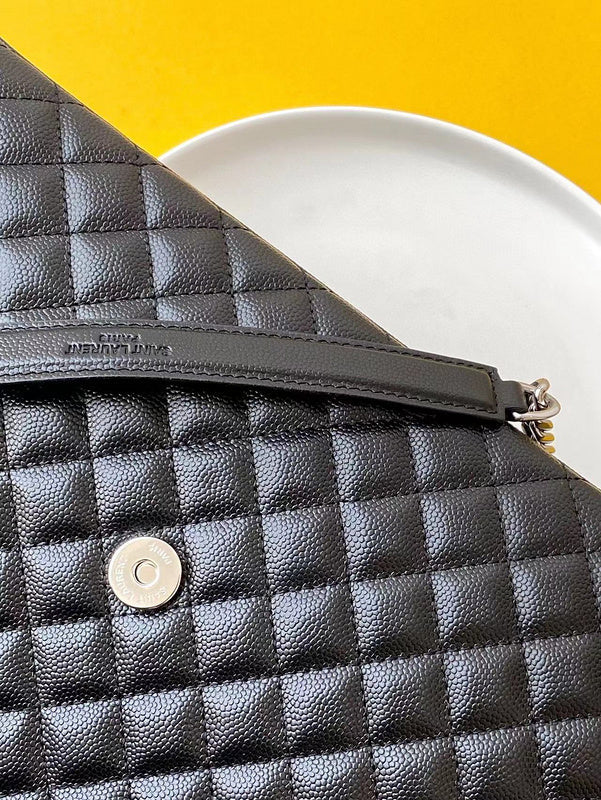 Luxe Touch - SLY Bags 179