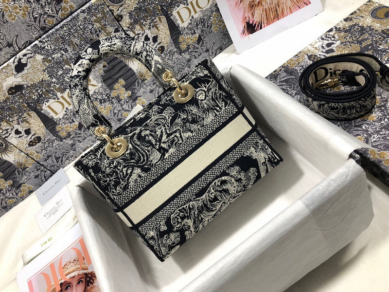 LTB - Luxe Touch Bags - 204
