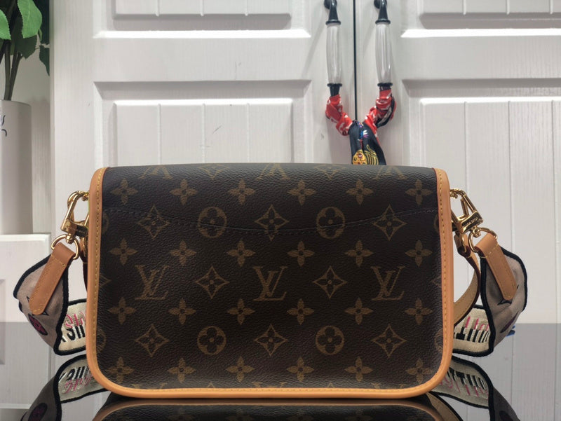 Fashion Luxe Touch bags - 2465