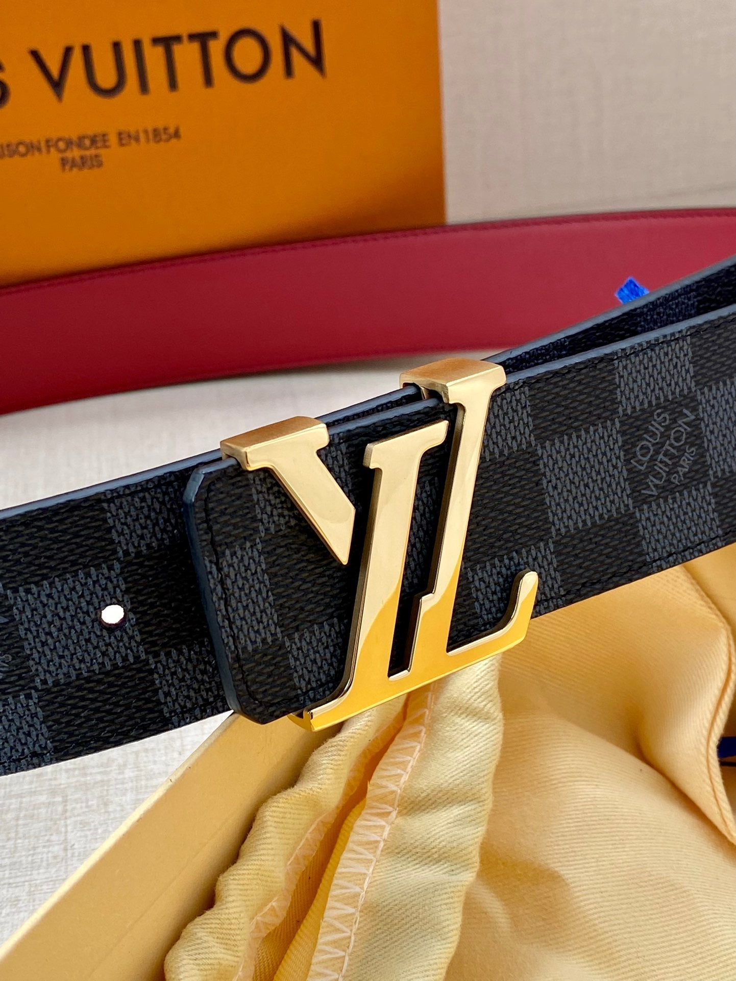 LTB  -Luxury  LUV  BELTS 018
