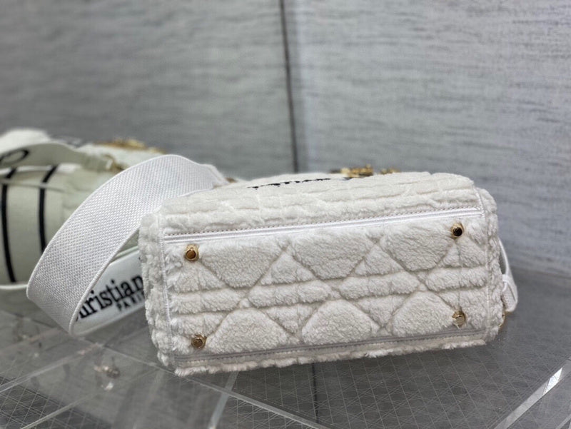 LTB - Luxe Touch Bags - 1910